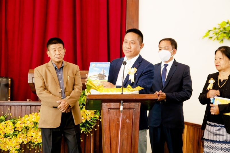 The MTBA journal being released during the jubilee programme.